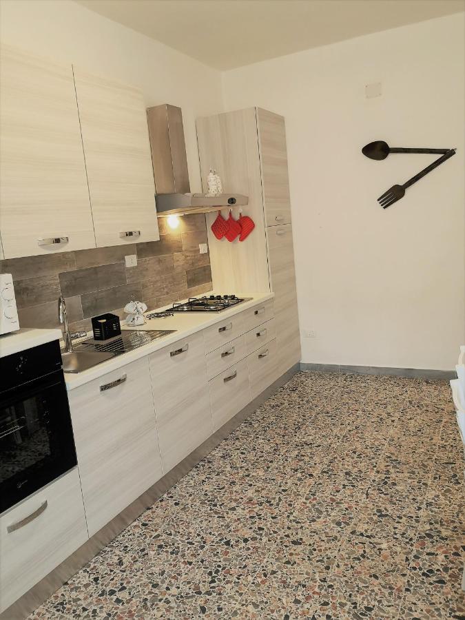 Appartamento Maestrale Порто-Торрес Екстер'єр фото
